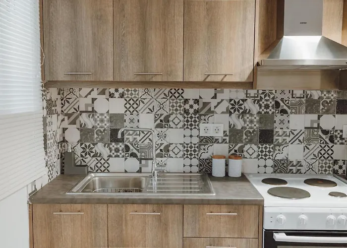 Thalassa Almyros * Verga Kalamata